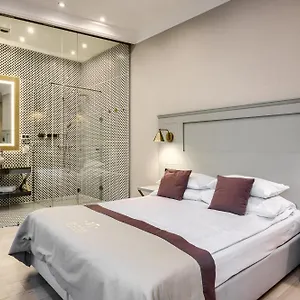 وسبا كروبوكي 17 فندق مبيت وإفطار